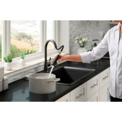 Tyne Single-Handle Pull-Down Sprayer Kitchen Faucet In Oil-Rubbed Bronze -Pro House Shop 15536cdefeb41cc6e36b5015374710e4 1800x1800