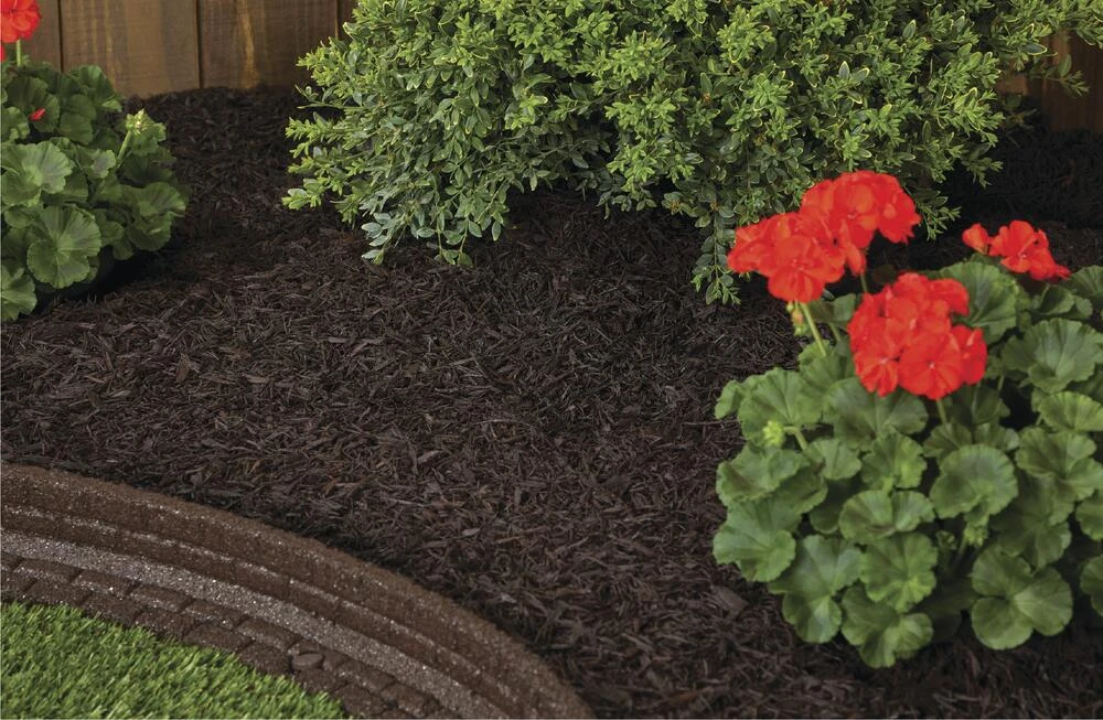 Shredded Earthtone Rubber Mulch - 0.8 Cu. Ft. 6 Shredded Earthtone Rubber Mulch - 0.8 Cu. Ft. - Image 4