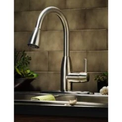 Fairbury Single-Handle Pull-Down Sprayer Kitchen Faucet In Stainless Steel -Pro House Shop 1b8e548eb876a9c1df25fa8cfe5d9de3 1800x1800