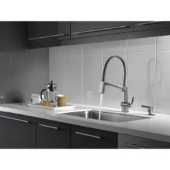 Pivotal Single-Handle Pull-Down Sprayer Kitchen Faucet With MagnaTite Docking In Arctic Stainless -Pro House Shop a797fb8473ebe7f7a7dd73592b93143f 1800x1800