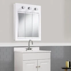 Concord 24 In. X 30 In. 3-Light Tri-View Surface-Mount Medicine Cabinet In White Gloss -Pro House Shop aed9111567ecb2065df98211699ee6b5 1800x1800