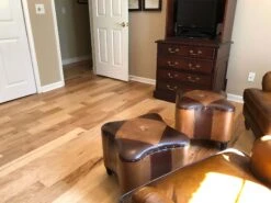 BuildDirect Hickory - Natural Hickory 1.5mm Thick RL X 5" Engineered Hardwood Flooring (17.5 Sq Ft Per Box) -Pro House Shop c2597f57 6810 40f1 acc1 02ff383092fe 1.73aed080b287e15db7cd134644b94879 1800x1800